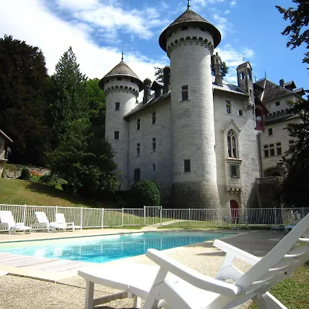 Ferienhaus Cosy Castle With Swimming Pool *