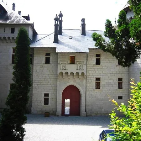 Ferienhaus Cosy Castle With Swimming Pool Serrières-en-Chautagne
