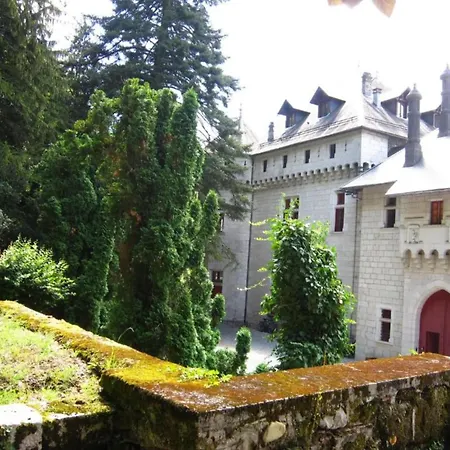 Ferienhaus Cosy Castle With Swimming Pool Serrières-en-Chautagne